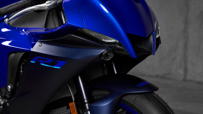 5 nâng cấp lớn của YZFR1 qua các thế hệ phát triển  Revzone Yamaha Motor