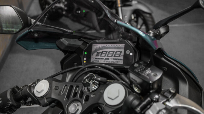 Yamaha Yzf-R25 Abs 2022 Chính Thức Trình Làng | Chayxe.Vn